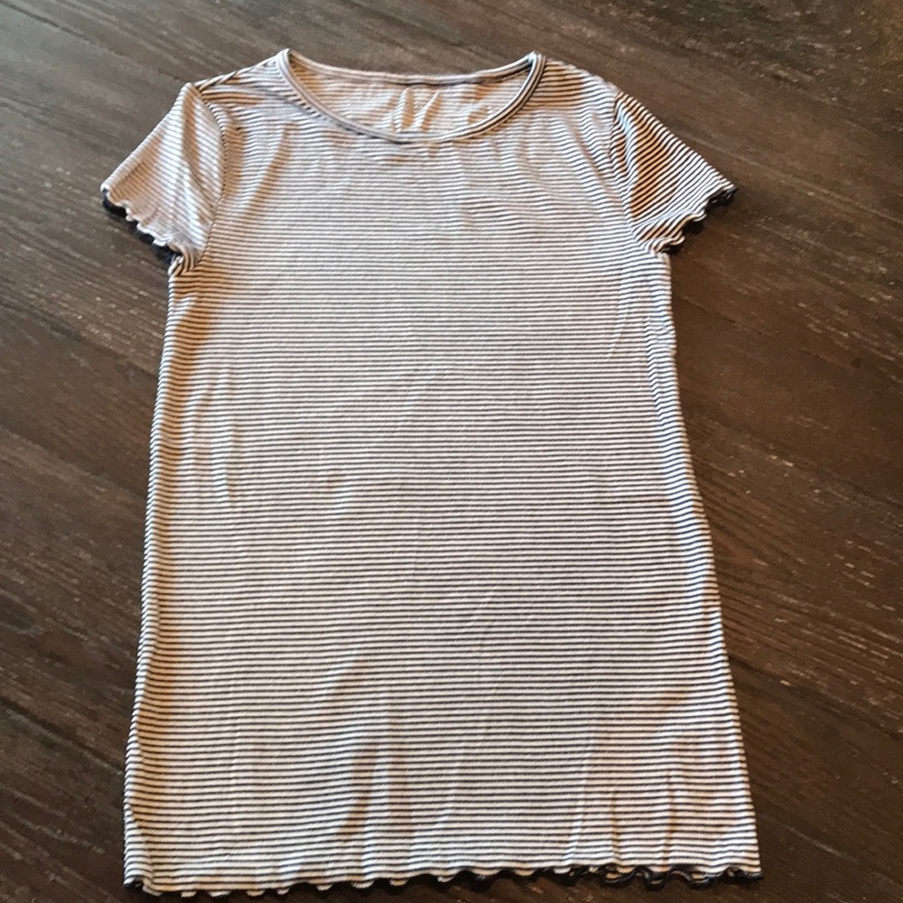Gap Tee Shirt